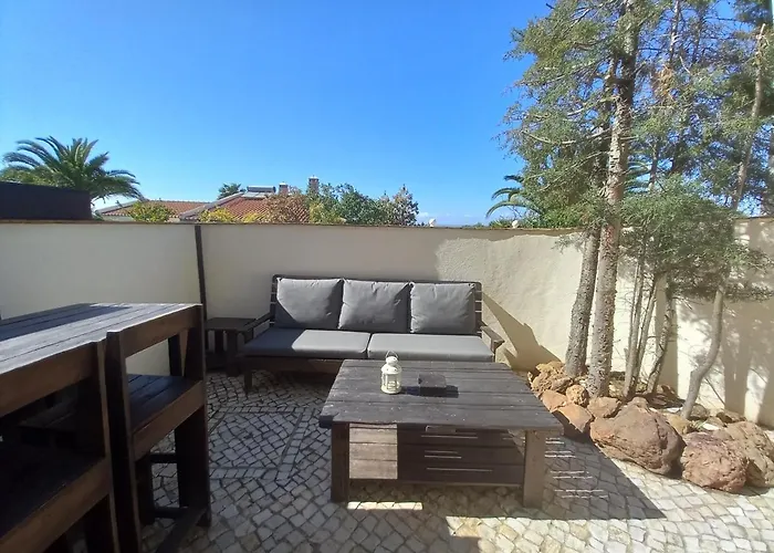 Belchior - Belch1952 アパート