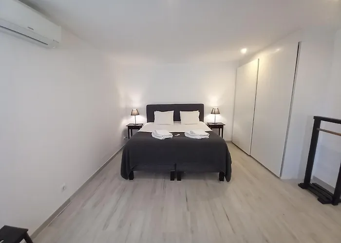 Belchior - Belch1952 アパート