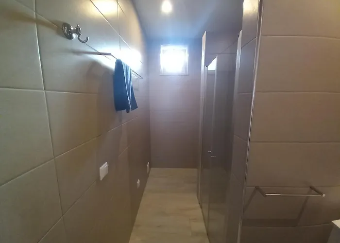 Belchior - Belch1952 アパート ラゴス