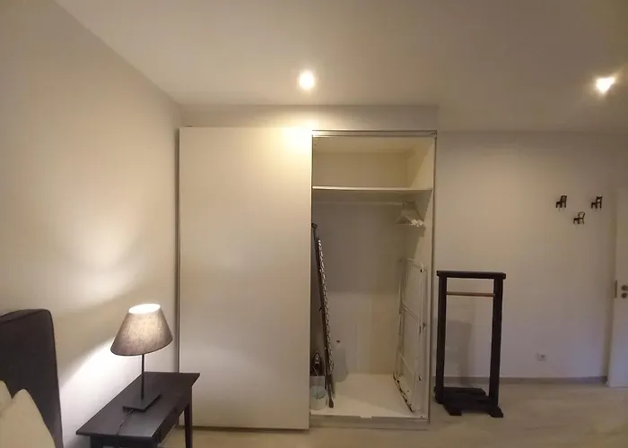 Belchior - Belch1952 アパート *